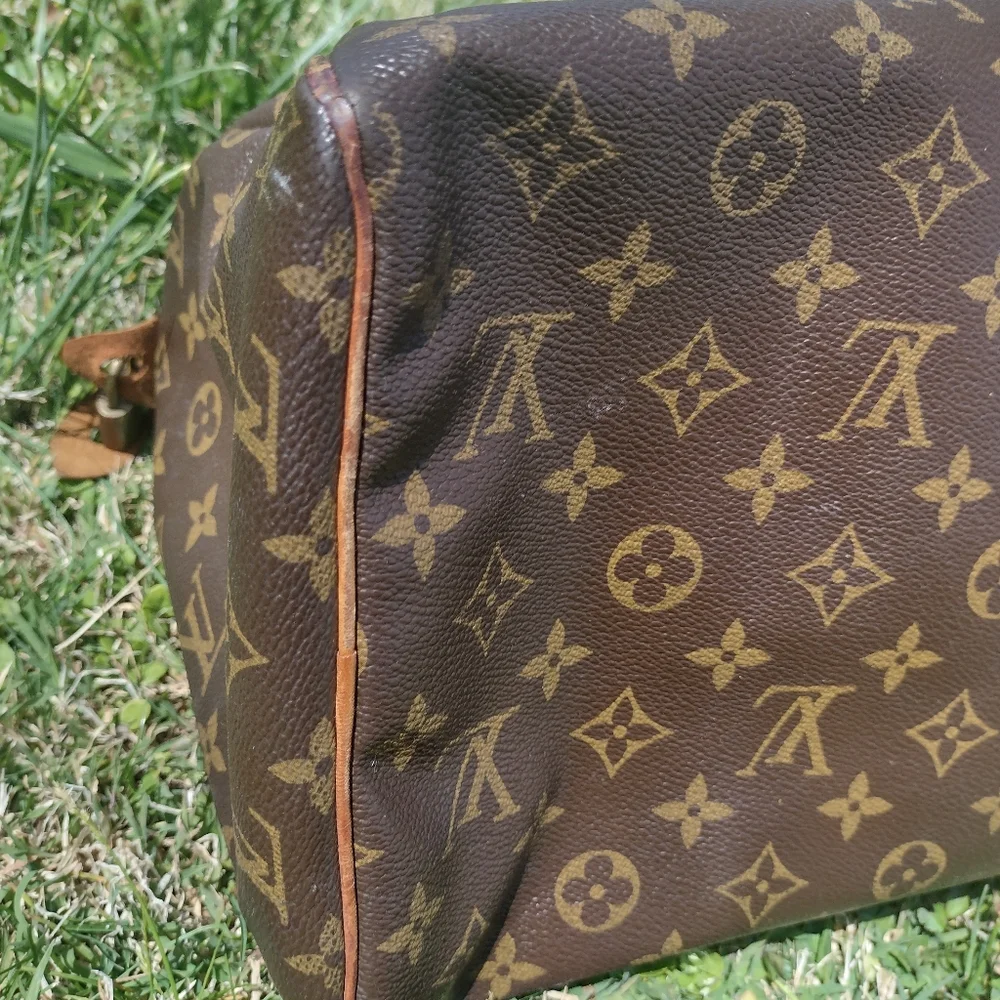 Authentic Louis Vuitton speedy 30 lock no key - Picture 9 of 16